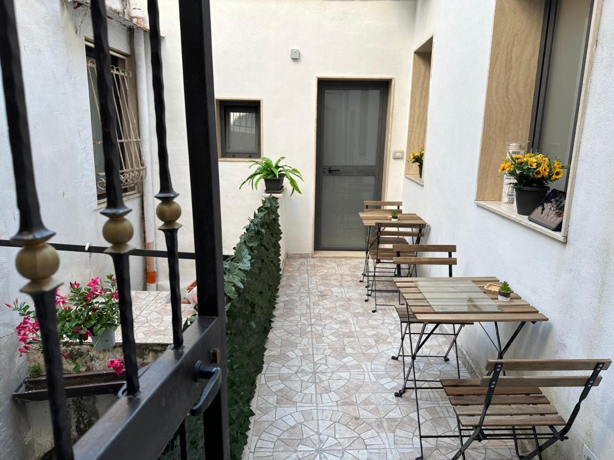 Del Carmine 23 Bari Exterior foto